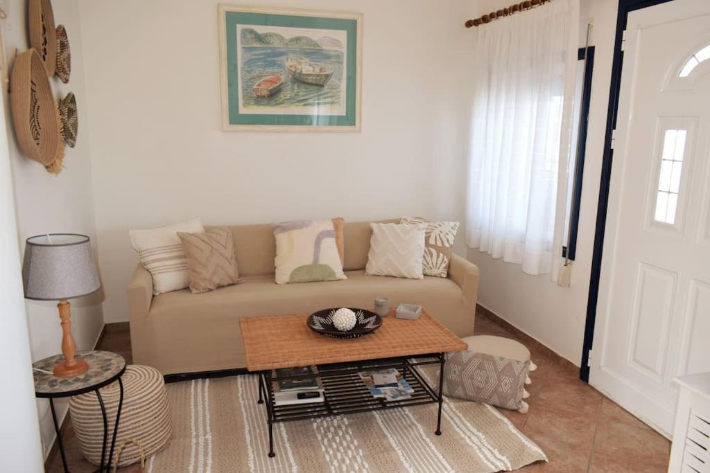Vila Ocean Vista Retreat Skala Polichnitou Exteriér fotografie